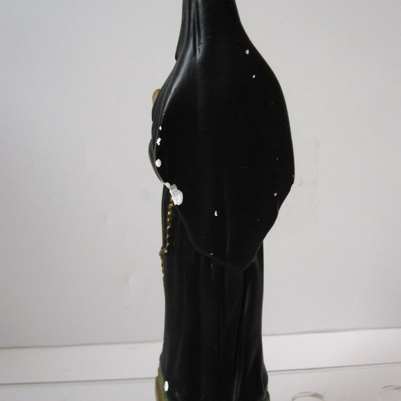 VTG St Rita Plaster Columbia Statue Figure Patron of Impossible Causes ITALY - Picture 3 of 7